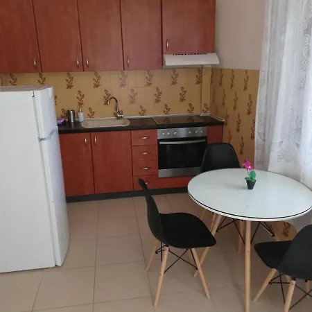 Toulis Sea View Apartment Polychrono
