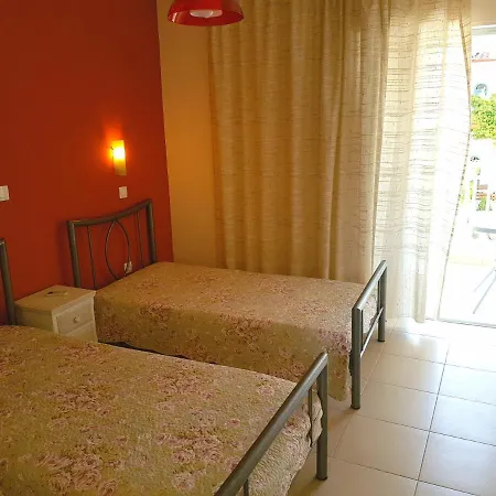 Toulis Sea View Apartment Polychrono