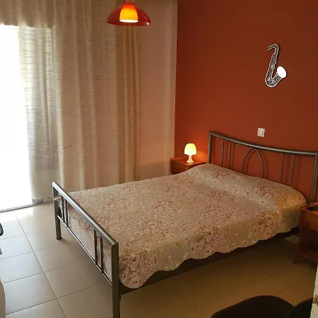 Toulis Sea View Apartment *